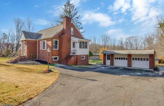 111 King George Rd photos photos