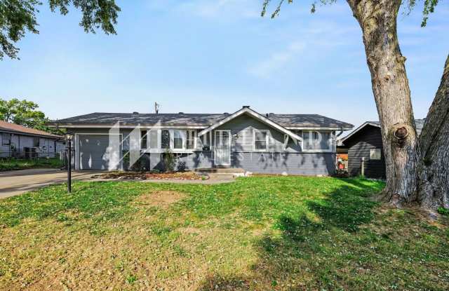 Charming Updated Ranch Gallery 1