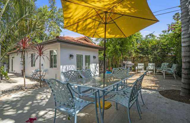 4230 Van Nuys Blvd photos photos