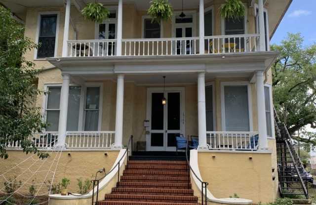 1636 PENISTON Street Unit B photos photos