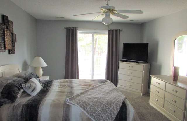 330 S. Middleton Dr. Unit 1708 Gallery 3