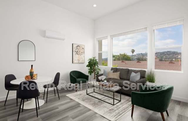 1638 Elm Ave photos photos