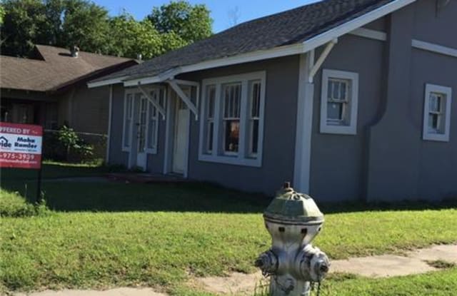 607 N Riverside Drive - 607 N Riverside Dr, Fort Worth, TX 76111