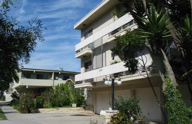 1117 12th Street #8 - 1117 12th Street, Santa Monica, CA 90408