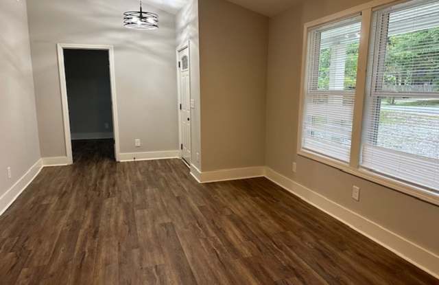 3 bed 1 bath Gainesville Gallery 4