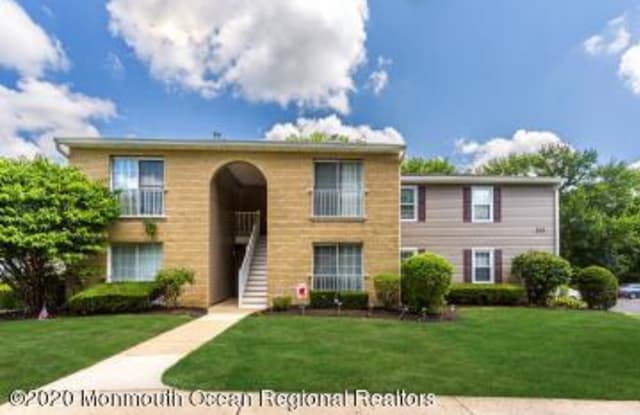 503 Harding Road - 503 Harding Road, East Freehold, NJ 07728