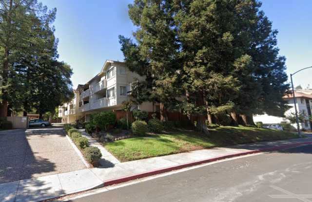 Top floor update 2 bed 2 bath condo in great location. - 2531 Lucy Lane, Saranap, CA 94595