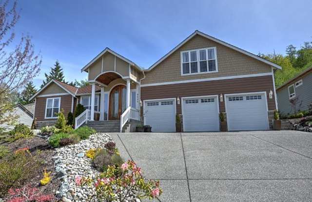 4820 Beaver Pond Drive South Gallery 1