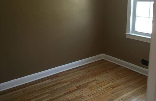 4111 COLEMAN AVENUE Gallery 4