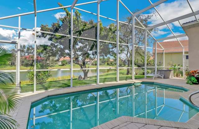 3-Bedroom Annual Rental With Private Pool & Lake Views | Pet-Friendly! Gallery 1