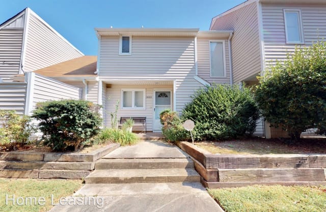 1622 Hollow Drive - 1622 Hollow Drive, Charlotte, NC 28212