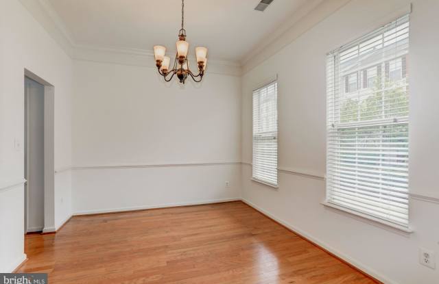 25477 FLYNN LANE Gallery 4