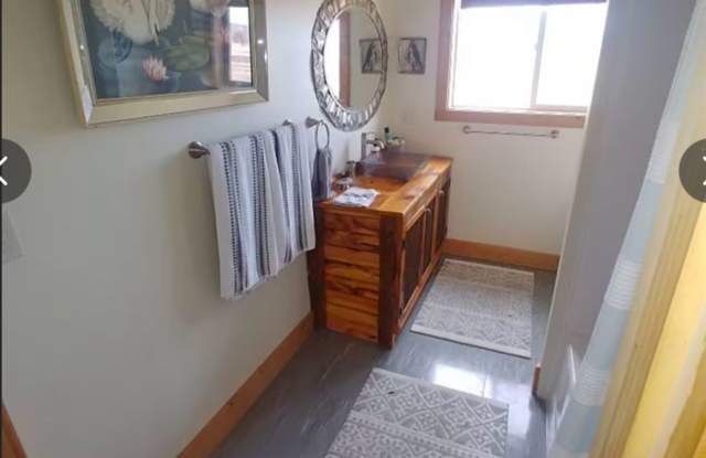 Fully Furnished Western Apartment Near Columbus Gallery 4