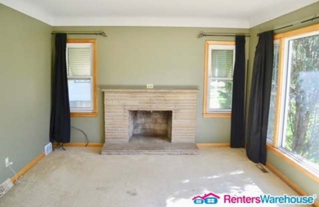 4526 Adair Avenue N Gallery 4