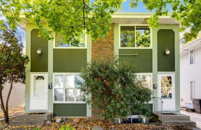 821 Weeks Avenue SE photos photos