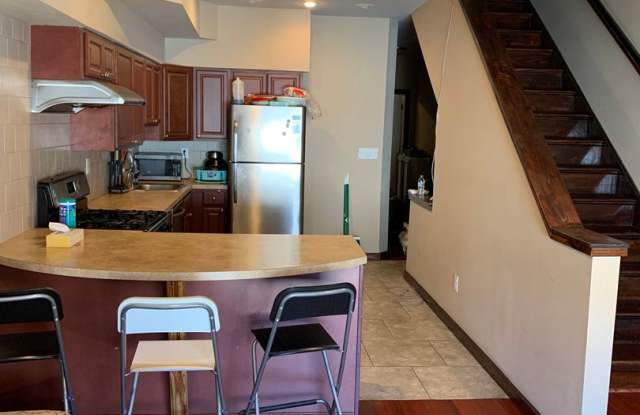 672 N 33rd st photos photos