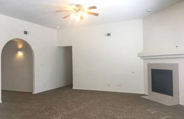 5039 Kokopelli Court Northeast Gallery 4