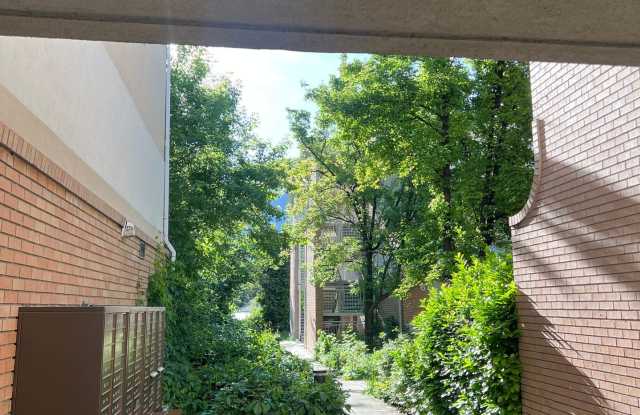 Great One Bedroom near Provo Rec Center, Utah Valley Hospital, and BYU! photos photos