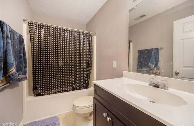 6602 Cragland Ct Gallery 4
