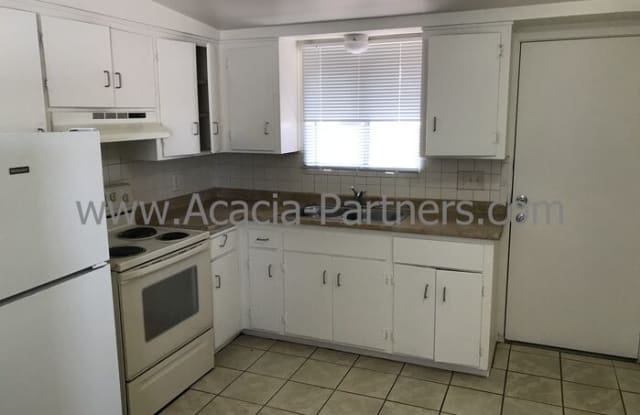 402 East Yavapai Road photos photos