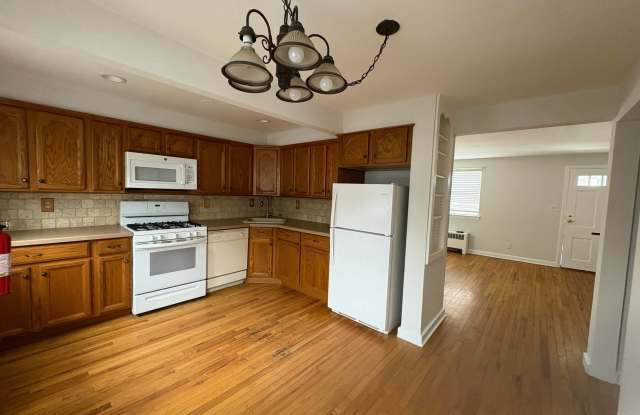 75 Manor Drive photos photos