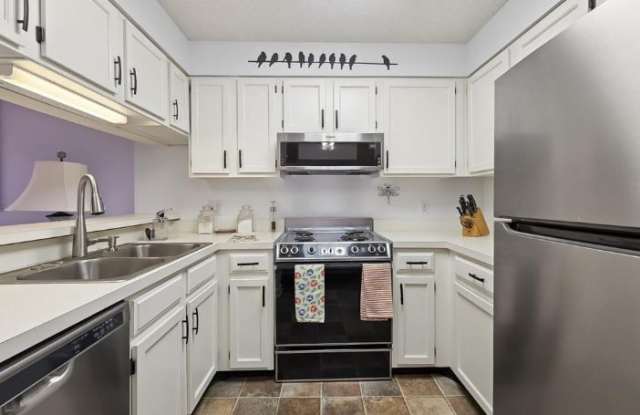 1800 Clairmont Lk Unit A703 Gallery 4
