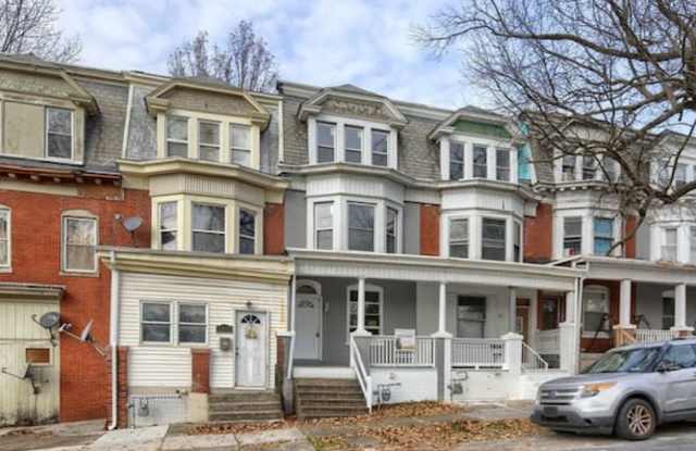 1804 Walnut Street photos photos