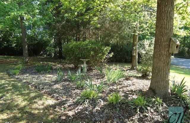 520 Brookstone Drive Gallery 3