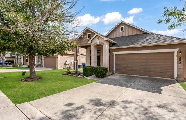 209 Ranch House Rd - 209 Ranch House Road, Cibolo, TX 78108