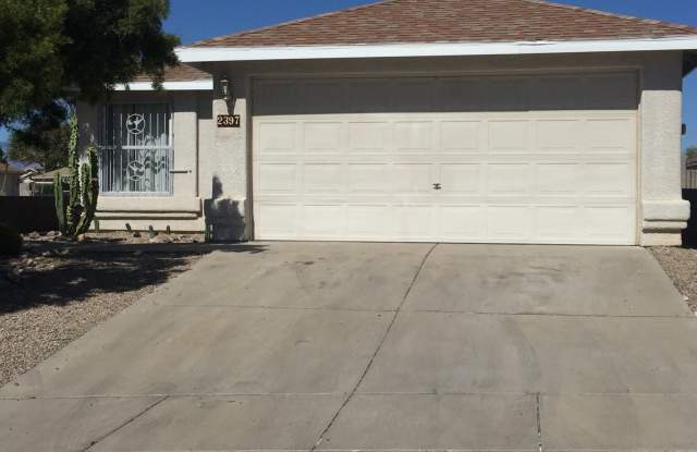 2397 S Saint Thomas Aquinas Drive Gallery 4