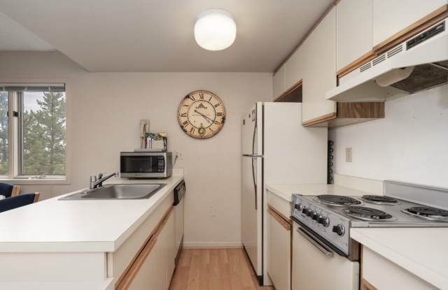 247 Lake Dr photos photos