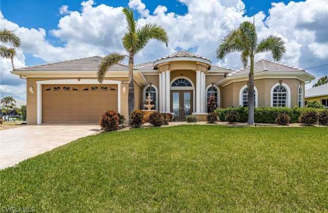 4001 SW 26th Court - 4001 Southwest 26th Court, Cape Coral, FL 33914