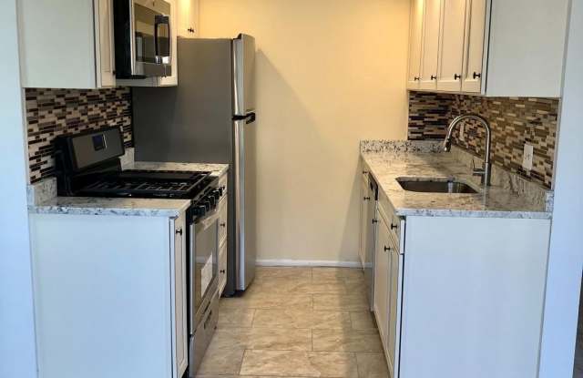 4943 AMERICANA Drive unit: 103 - 4943 Americana Drive, Annandale, VA 22003