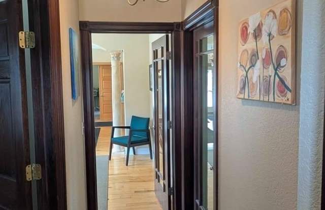 830 E BROADWAY AVENUE Gallery 4