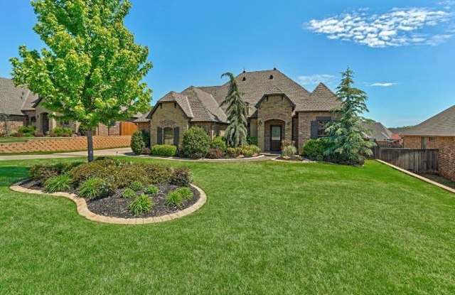 Gorgeous Executive Home - Open Plan - Storm Shelter - Twin Bridges Addition Gallery 3
