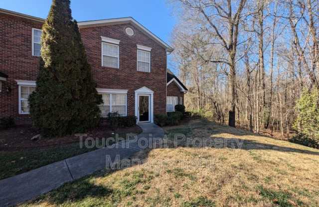 2104 Sardony Lane photos photos