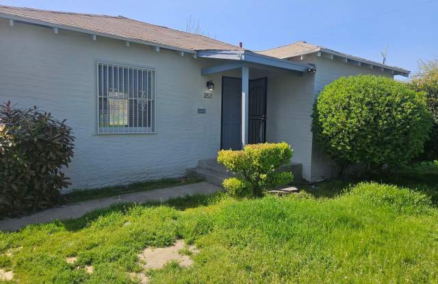 Adorable house with lots of upgrades photos photos