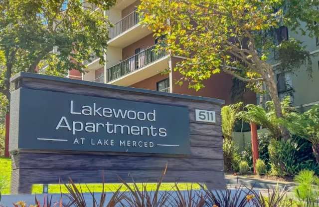 Lakewood Apartments at Lake Merced Gallery 2