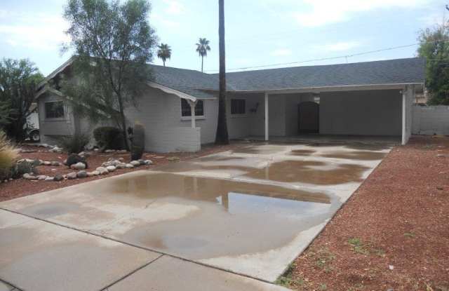 8315 E DEVONSHIRE Avenue - 8315 East Devonshire Avenue, Scottsdale, AZ 85251