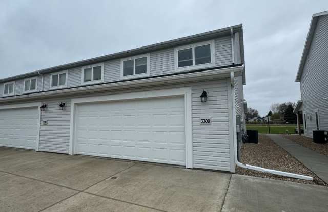 Modern Townhome in South Bismarck Now Available! Gallery 3