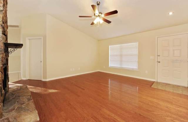 4217 SPRING WAY CIRCLE Gallery 4