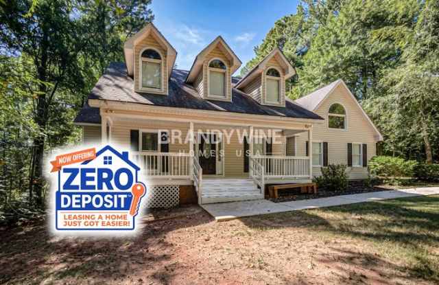 606 Seminole Drive Gallery 1