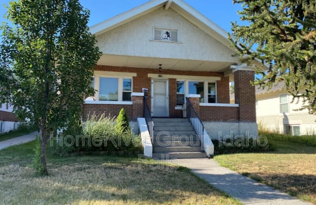 172 E 2nd S photos photos