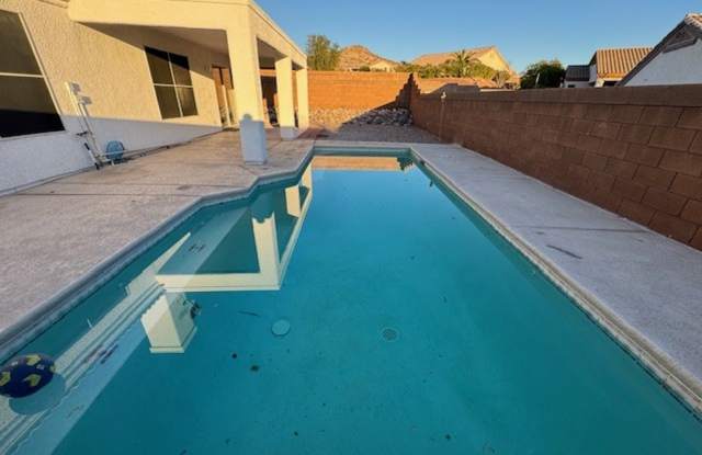 Pool Home with 3Bedrooms +Bonus Room Bullhead Parkway-Desert Foothills Estates- Can Be "Furnished or Unfurnished" photos photos