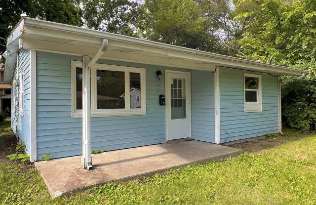 214 W Worley St photos photos