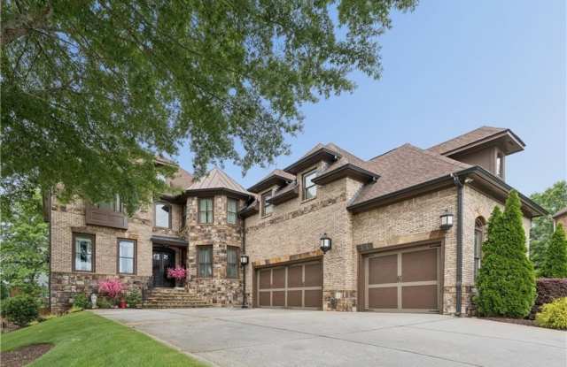 2660 Springbluff Court Gallery 1