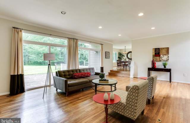 10605 MACARTHUR BOULEVARD Gallery 3