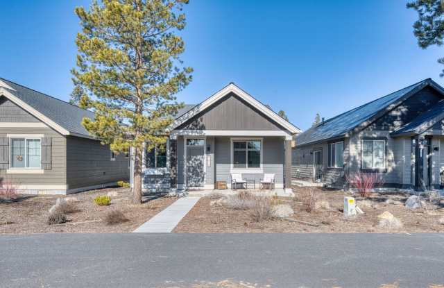 Beautiful Home with Modern Comforts photos photos