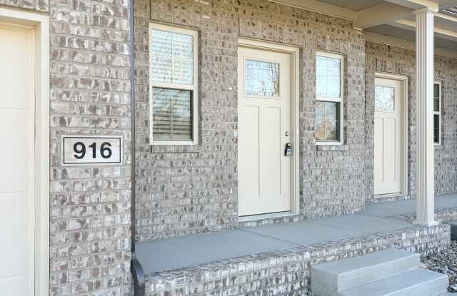 916 Rodeo Ln Gallery 2