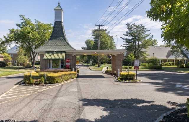 23 Burnham Ct - 23 Burnham Court, Union County, NJ 07076